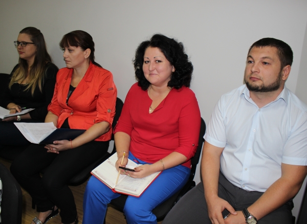 Председатель Госкомрегистра предложил всем желающим до 1 декабря направить резюме для участия в конкурсе на руководящие должности в комитете - «Госкомрегистр»