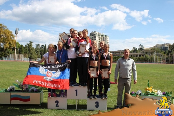 Призёры чемпионата и первенства Республики Крым по легкой атлетике определены в Ялте (ФОТО) - «Спорт Крыма» Призёры чемпионата и первенства Республики Крым по легкой атлетике определены в Ялте (ФОТО) - «Спорт Крыма»