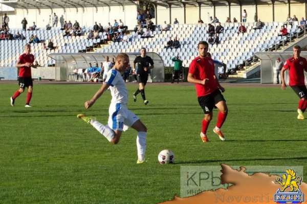 Симферопольцы, севастопольцы и евпаторийцы выиграли воскресные матчи шестого тура чемпионата Премьер-лиги КФС (ФОТО) - «Спорт Крыма»