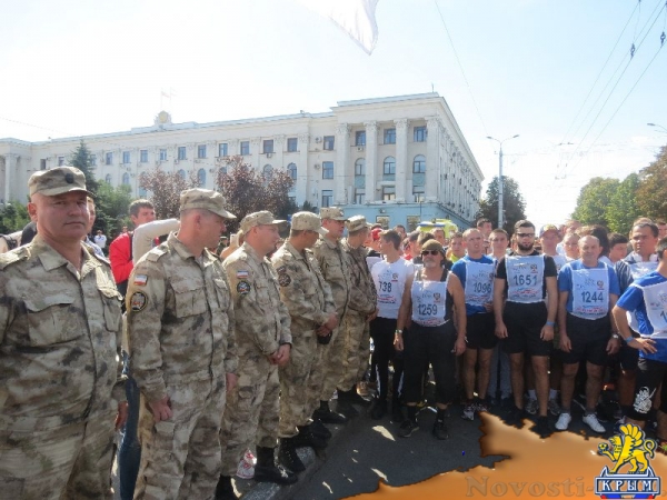 В честь Всероссийского дня бега в столице Республики Крым прошли два легкоатлетических пробега «Кросса нации» (ФОТО) - «Общество Крыма»