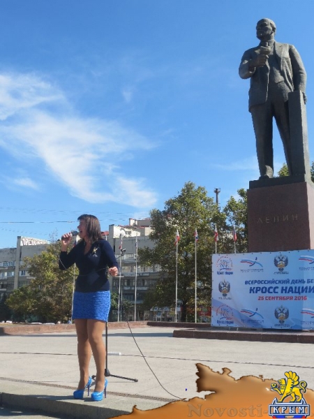 В честь Всероссийского дня бега в столице Республики Крым прошли два легкоатлетических пробега «Кросса нации» (ФОТО) - «Общество Крыма»