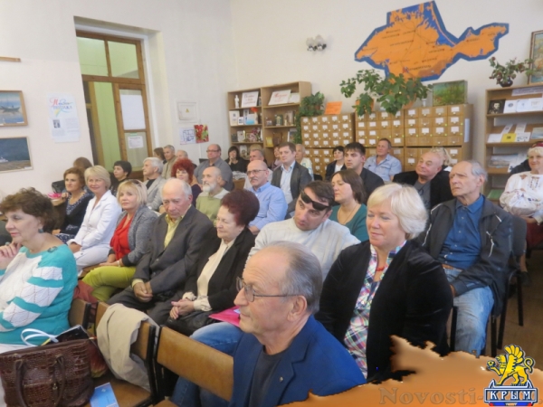 В центральной библиотеке Симферополя прошел юбилейный творческий вечер известного крымского юмориста и поэта Аркадия Вакуленко (ФОТО) - «Общество Крыма»