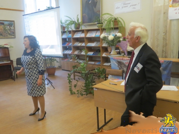 В центральной библиотеке Симферополя прошел юбилейный творческий вечер известного крымского юмориста и поэта Аркадия Вакуленко (ФОТО) - «Общество Крыма»