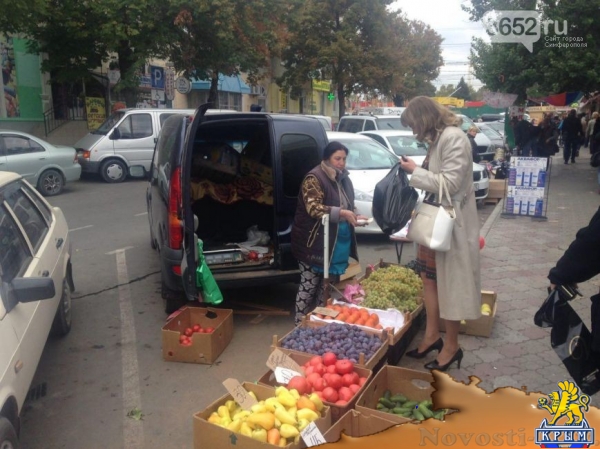 Стихийный рынок "под прикрытием" (ФОТОФАКТ) - «Симферополь»