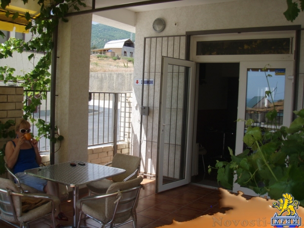 Отдых в Судаке. Судак, гостевой дом Фиалка, отдых в Судаке 2017 Отдых в Крыму 2016 - жильё в Крыму без посредников - «Отдых в Судаке» Отдых в Судаке. Судак, гостевой дом Фиалка, отдых в Судаке 2017 Отдых в Крыму 2016 - жильё в Крыму без посредников - «Отдых в Судаке»