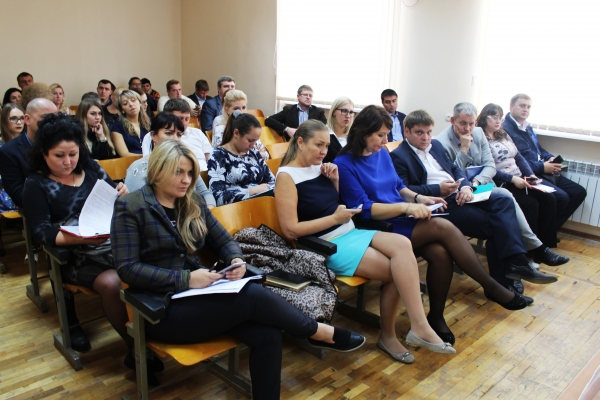 Просим сообщать о коррупционных фактах в учетно-регистрационной сфере по телефону «горячей линии» Госкомрегистра — Александр Спиридонов - «Госкомрегистр»