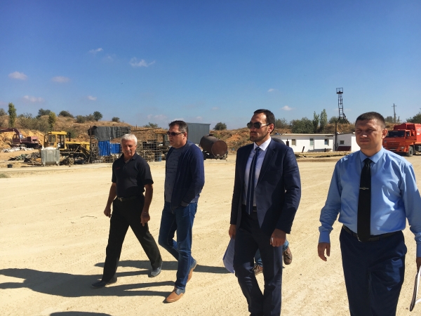 Специалисты Госкомрегистра поставили на кадастровый учёт первый в Крыму полигон ТБО в Белогорском районе — Александр Спиридонов - «Госкомрегистр»