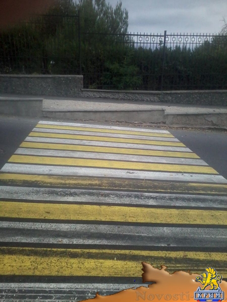 Подрядчик сделал пешеходный переход «для прыгунов» в Симферополе общедоступным - «Новости Крыма»