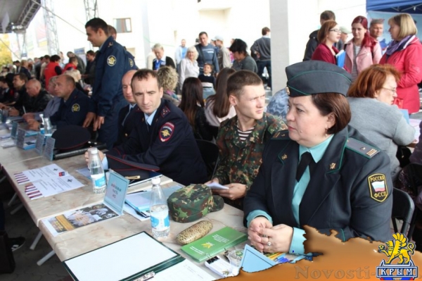 В центре Симферополя безработным предложили более 10 тысяч вакансий (ФОТО) - «Симферополь»