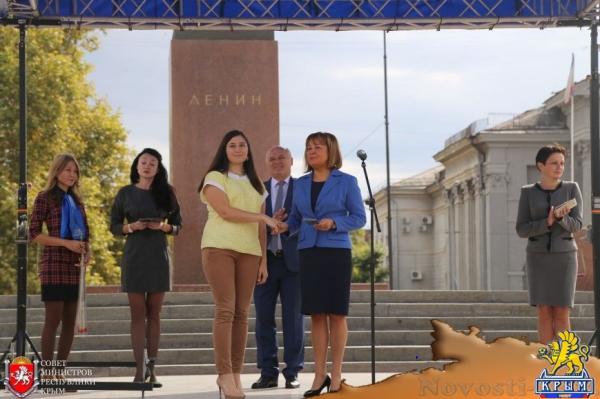 В центре Симферополя безработным предложили более 10 тысяч вакансий (ФОТО) - «Симферополь»