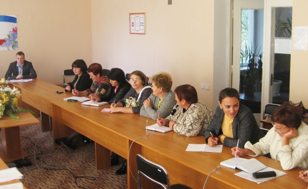 Специалисты Госкомрегистра совместно с сотрудниками прокуратуры напомнили сельсоветам об ответственности за несвоевременные ответы на запросы госрегистраторов - «Госкомрегистр»