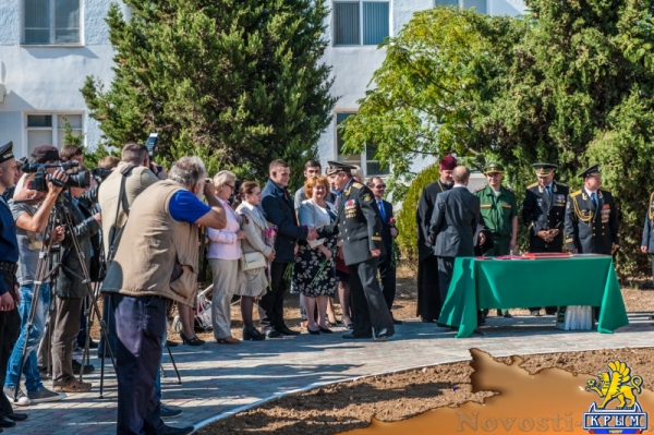 В Севастополе открыли памятник адмиралу Горшкову (ФОТОРЕПОРТАЖ) - «Общество Крыма» В Севастополе открыли памятник адмиралу Горшкову (ФОТОРЕПОРТАЖ) - «Общество Крыма»