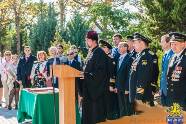 В Севастополе открыли памятник адмиралу Горшкову (ФОТОРЕПОРТАЖ) - «Общество Крыма» В Севастополе открыли памятник адмиралу Горшкову (ФОТОРЕПОРТАЖ) - «Общество Крыма»