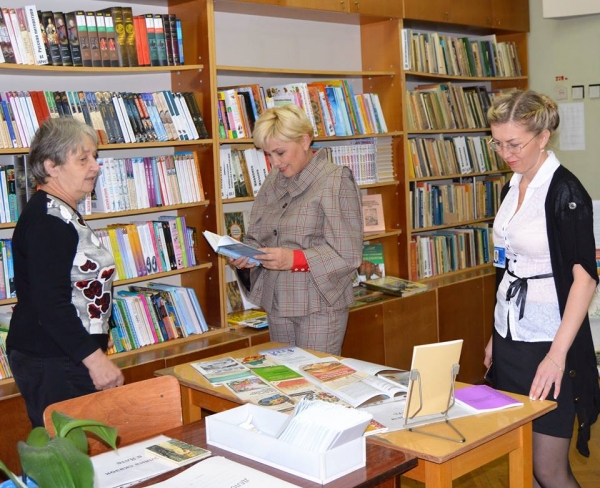 Уполномоченный по правам ребенка поздравила педагогов Дворца детского и юношеского творчества г Симферополя с профессиональным праздником - «Правам ребёнка»