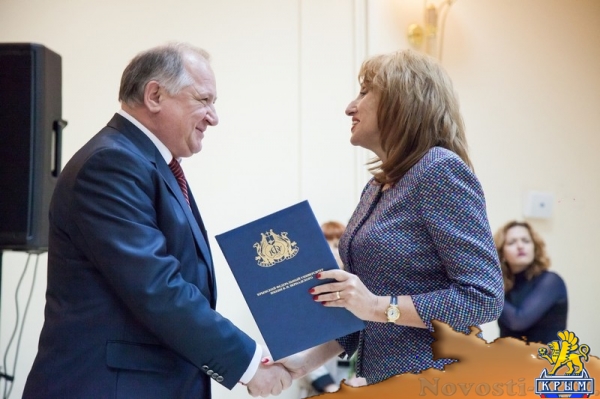 Торжественное собрание по случаю 98-й годовщины со дня основания вуза прошло в КФУ (ФОТО) - «Политика Крыма»