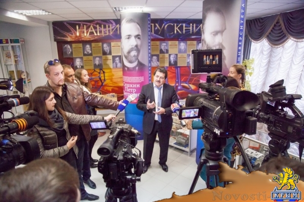 Торжественное собрание по случаю 98-й годовщины со дня основания вуза прошло в КФУ (ФОТО) - «Политика Крыма»