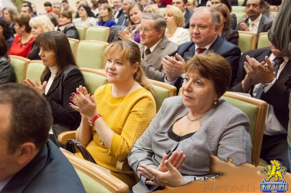 Торжественное собрание по случаю 98-й годовщины со дня основания вуза прошло в КФУ (ФОТО) - «Политика Крыма»