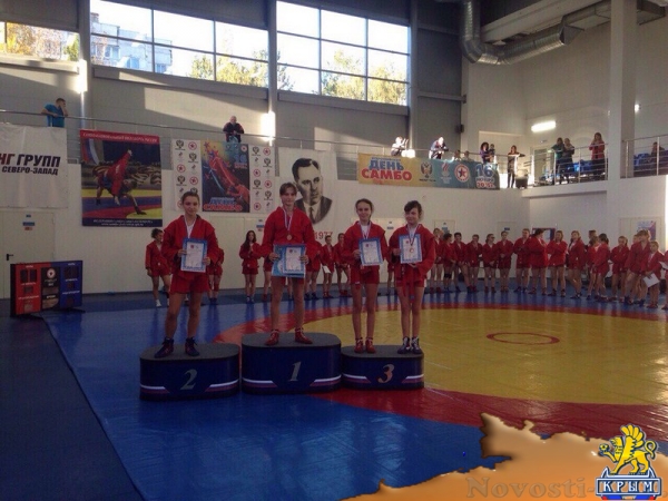 Самбистки клуба «Слава» признаны одними из лучших на фестивале по женскому самбо - «Керчь»