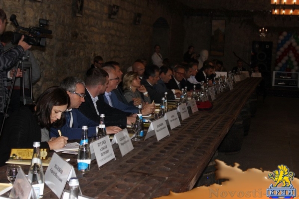 Российско-итальянское совместное производство будет создано в Крыму – глава правления ЯМЭФ (ФОТО) - «70 лет Победы»