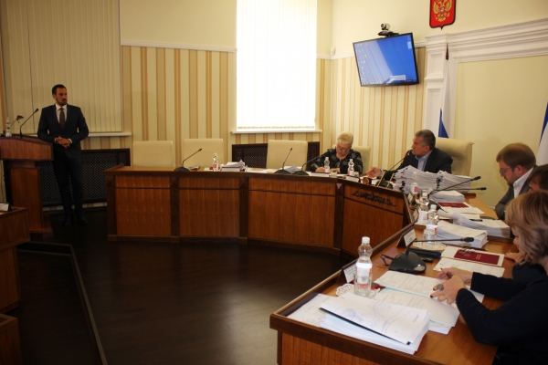 Александр Спиридонов обратился к крымским властям с просьбой окончательно решить вопрос с выделением собственного помещения для Госкомрегистра - «Госкомрегистр»