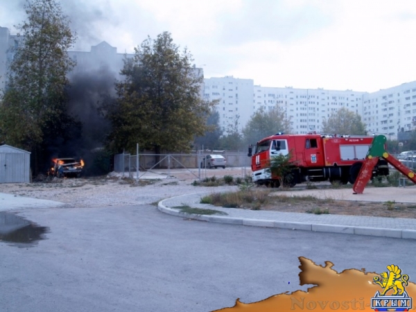 В Севастополе сгорел Москвич (ФОТО)  - «Происшествия» В Севастополе сгорел Москвич (ФОТО)  - «Происшествия»