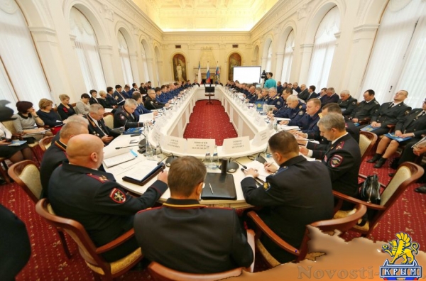 Аксёнов: Крыму необходимо перенимать положительный опыт субъектов РФ в профилактике правонарушений с участием несовершеннолетних (ФОТО) - «Симферополь»