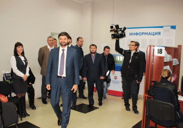 Председатель Госкомрегистра провел рабочую встречу с новоизбранным депутатом Госдумы РФ по проблемным вопросам сферы учёта и регистрации - «Госкомрегистр»