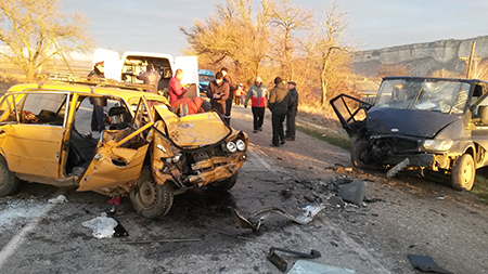 Информация о ДТП на трассе «Белогорск-Нижнегорск» - «МЧС» Информация о ДТП на трассе «Белогорск-Нижнегорск» - «МЧС»