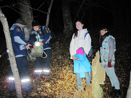 Три девушки заблудились в горно-лесной зоне Крыма - «МЧС» Три девушки заблудились в горно-лесной зоне Крыма - «МЧС»