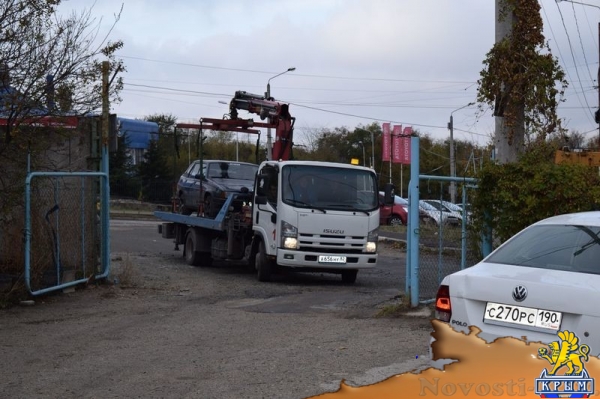 Эвакуаторы вышли на улицы Симферополя – штраф за стоянку в неположенном месте составляет 1,5 тыс руб (ФОТО) - «Общество Крыма»