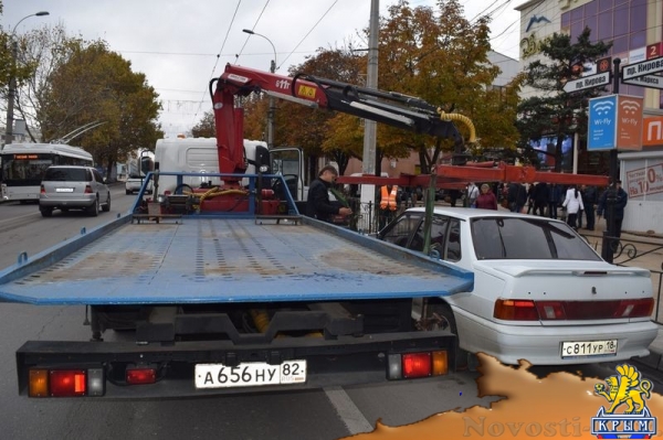 Эвакуаторы вышли на улицы Симферополя – штраф за стоянку в неположенном месте составляет 1,5 тыс руб (ФОТО) - «Общество Крыма»