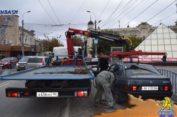 Эвакуаторы вышли на улицы Симферополя – штраф за стоянку в неположенном месте составляет 1,5 тыс руб (ФОТО) - «Общество Крыма»