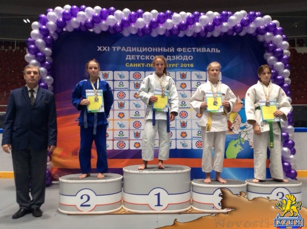 Воспитанницы клуба «СЛАВА» везут медали с фестиваля детского дзюдо - «Керчь»
