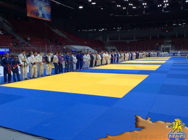 Воспитанницы клуба «СЛАВА» везут медали с фестиваля детского дзюдо - «Керчь»