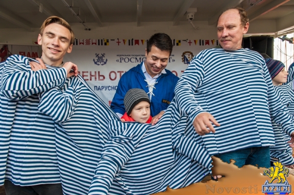 «Херсонес» поднимает паруса» (ФОТОРЕПОРТАЖ) - «Общество Крыма»