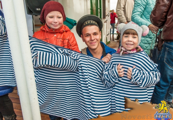 «Херсонес» поднимает паруса» (ФОТОРЕПОРТАЖ) - «Общество Крыма»