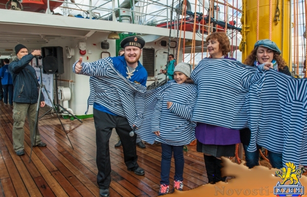 «Херсонес» поднимает паруса» (ФОТОРЕПОРТАЖ) - «Общество Крыма»