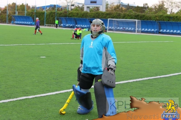 Сборная Москвы для девушек до 14 лет по хоккею на траве тренируется в Евпатории (ФОТО) - «Спорт Крыма»