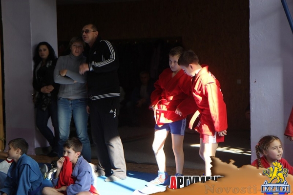 Самбисты СПКЕ «Слава» завоевали 25 медалей на первенстве клуба - «Керчь»