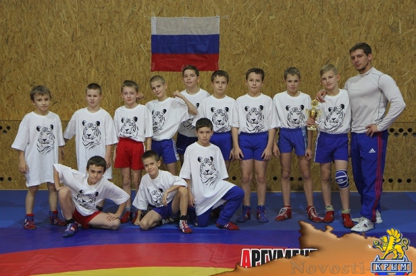 Самбисты СПКЕ «Слава» завоевали 25 медалей на первенстве клуба - «Керчь»