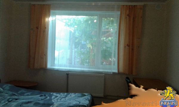 Отдых в Судаке. Дом для летнего отдыха на Бирюзова до 7-8 человек в 8-10 минутах до моря пешком Отдых в Крыму 2016 - жильё в Крыму без посредников - «Отдых в Судаке»