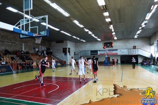 Крымские баскетболисты дважды победили гостей из Ростова-на-Дону в Студенческой лиге ВТБ (ФОТО) - «Возвращение в Россию»