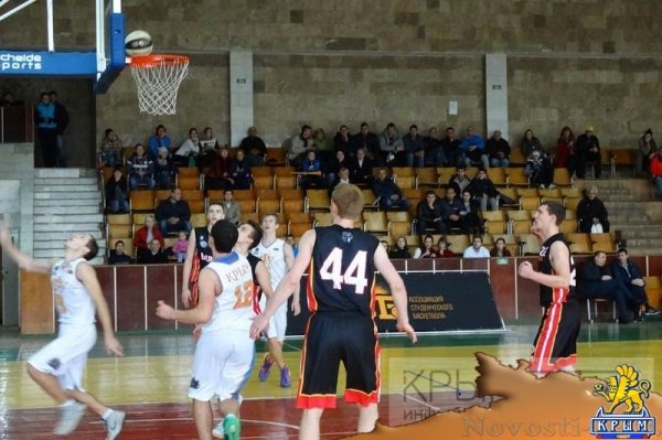 Крымские баскетболисты дважды победили гостей из Ростова-на-Дону в Студенческой лиге ВТБ (ФОТО) - «Возвращение в Россию»