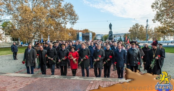 Севастополь отпраздновал День народного единства «по-особенному радостно» (ФОТОРЕПОРТАЖ) - «Общество Крыма»