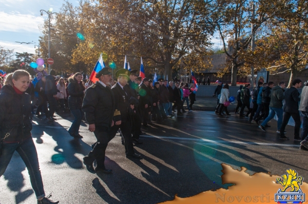 Севастополь отпраздновал День народного единства «по-особенному радостно» (ФОТОРЕПОРТАЖ) - «Общество Крыма»