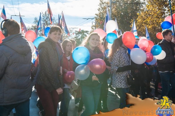Севастополь отпраздновал День народного единства «по-особенному радостно» (ФОТОРЕПОРТАЖ) - «Общество Крыма»
