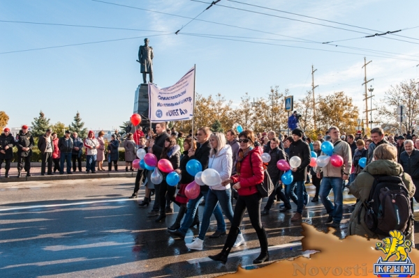 Севастополь отпраздновал День народного единства «по-особенному радостно» (ФОТОРЕПОРТАЖ) - «Общество Крыма»