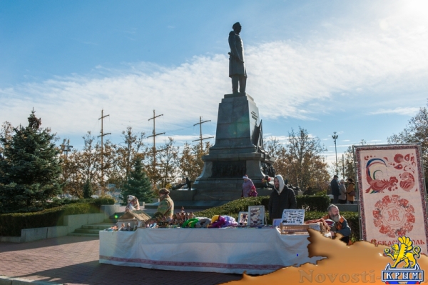 Севастополь отпраздновал День народного единства «по-особенному радостно» (ФОТОРЕПОРТАЖ) - «Общество Крыма»