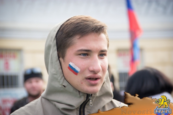 Луганск массово отметил День народного единства (ФОТОРЕПОРТАЖ. ВИДЕО) - «Общество Крыма»
