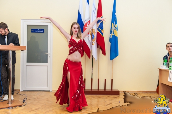В Севастополе прошел конкурс студенческой самодеятельности (ФОТОРЕПОРТАЖ) - «Общество Крыма»